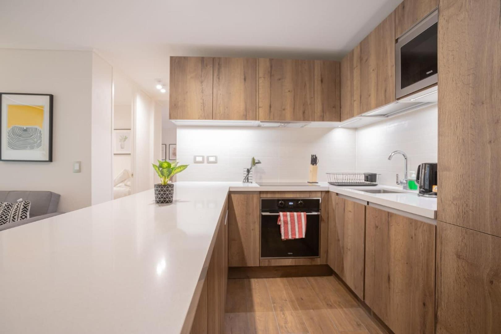 Oasis De Confort En Condes Apartamento *